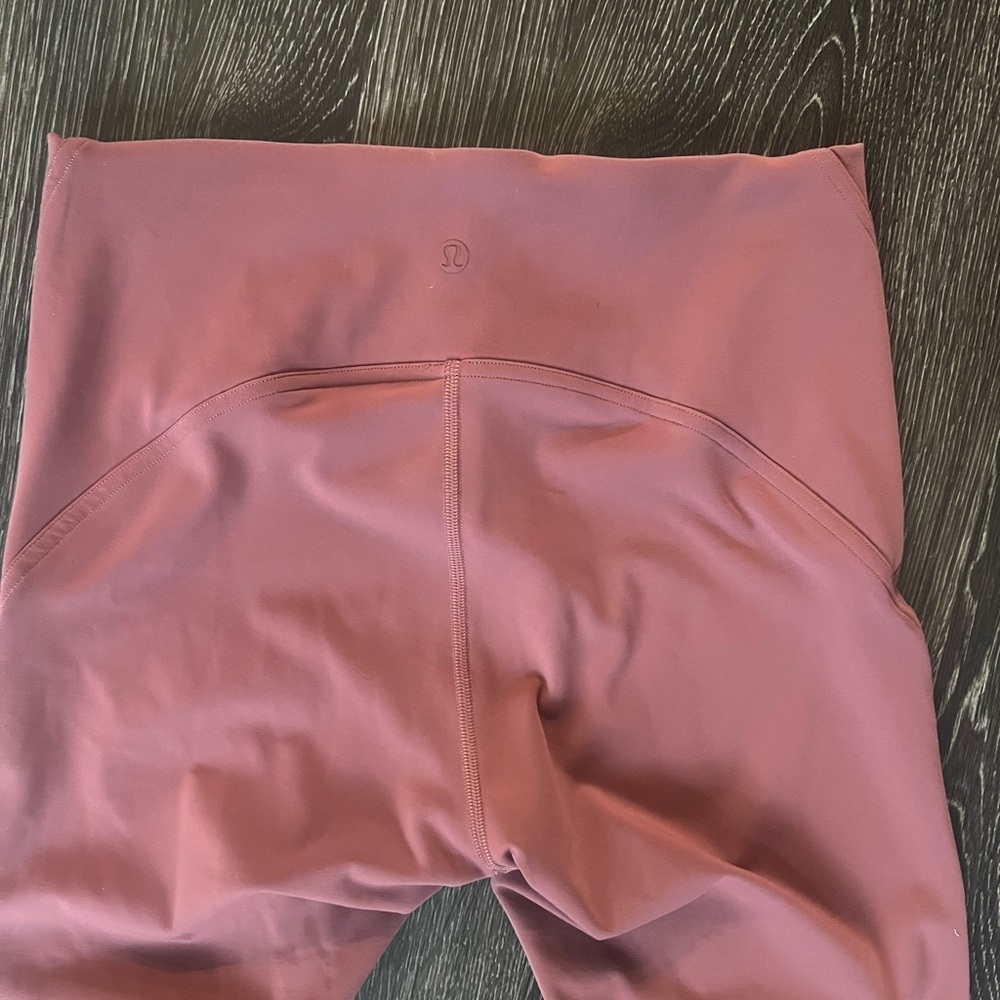 Lululemon Athletica High-Rise 25” Legging - Picture 2 of 3